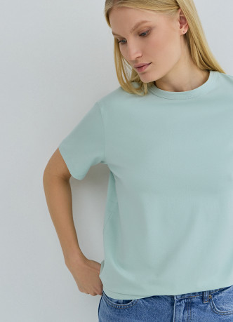 Базовая футболка