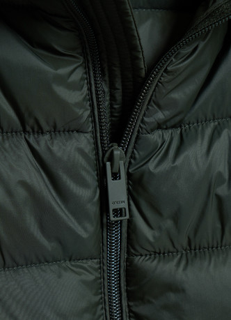 Утеплённая лёгкая куртка