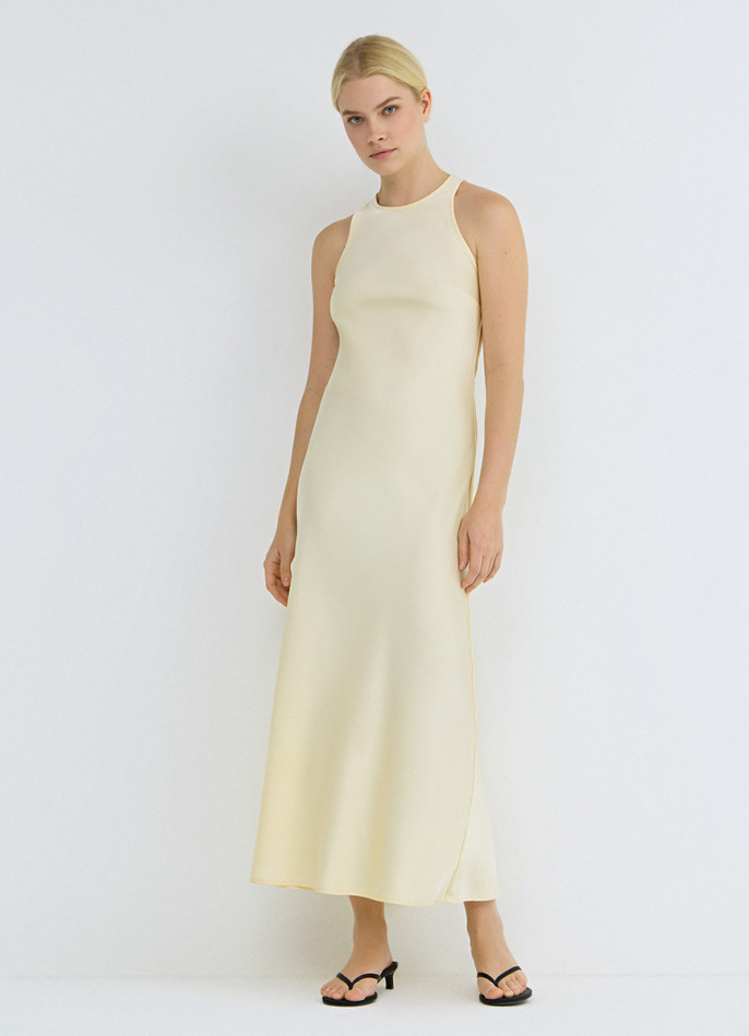 Сатиновое платье с американской проймой