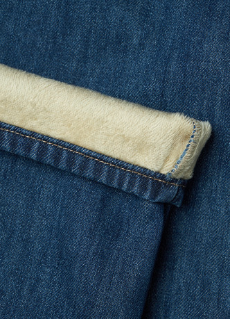 Прямые утеплённые джинсы