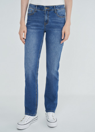 Базовые джинсы Straight Fit