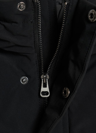 Утеплённая куртка для мальчиков