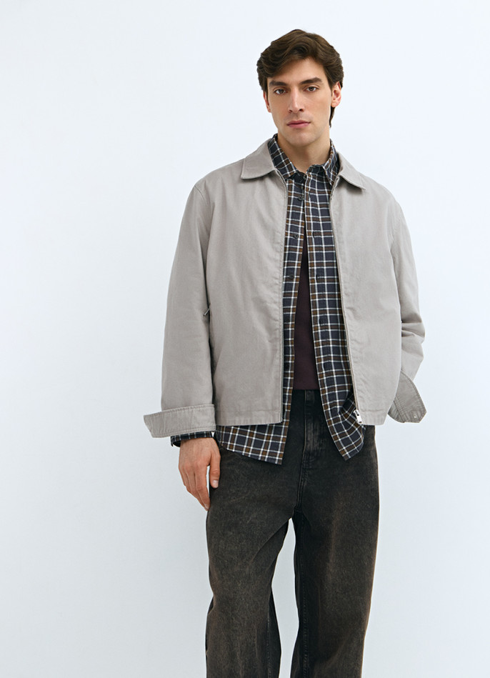 Куртка с отложным воротником