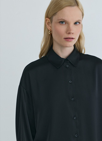 Блузка из сатина