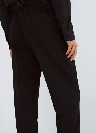 Прямые брюки с эластичным поясом