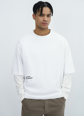 Объёмная футболка с принтом