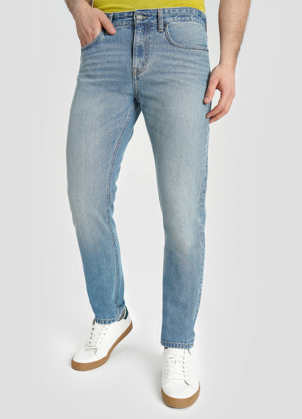 Базовые зауженные джинсы