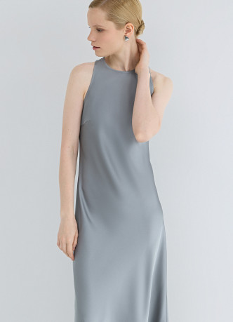 Сатиновое платье с американской проймой