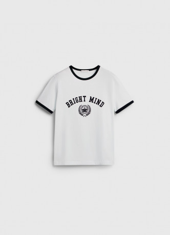 Футболка с контрастной отделкой