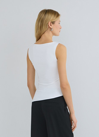 Асимметричный топ без рукавов