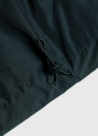 Утеплённая куртка с капюшоном