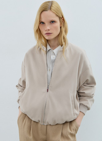 Бомбер на молнии