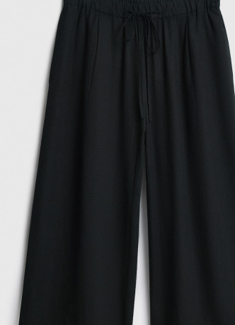 Широкие льняные брюки