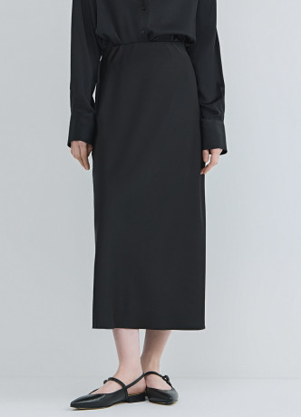 Атласная юбка миди А-силуэта