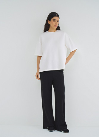 Футболка оверсайз с разрезами