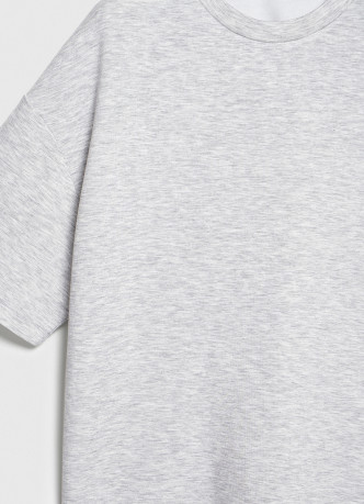 Футболка оверсайз с разрезами