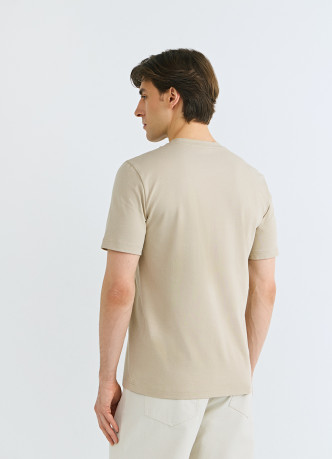 Базовая футболка