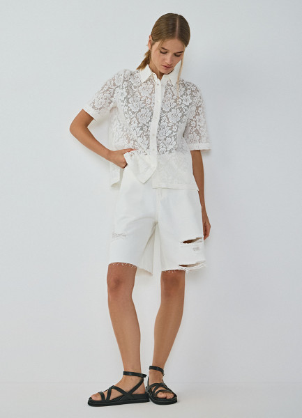 

Джинсовые шорты с рваным дизайном, Белый