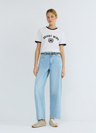 Футболка с контрастной отделкой