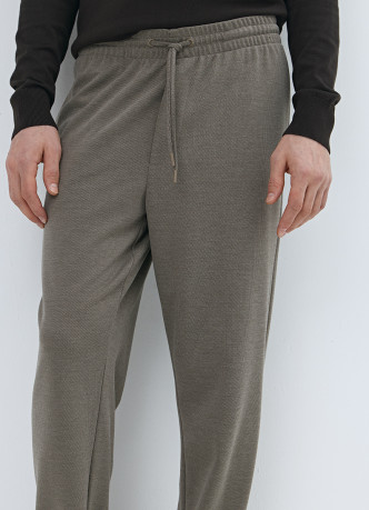 Брюки из мягкого пике