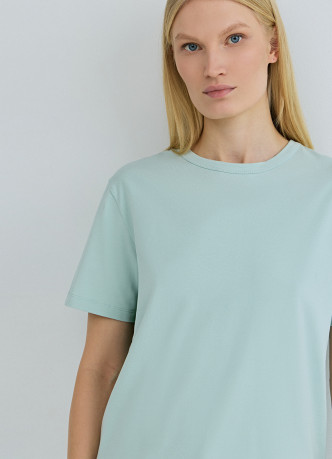 Базовая футболка