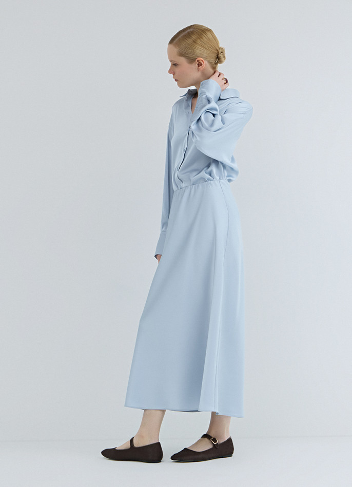 Атласная юбка миди А-силуэта