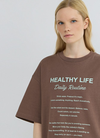 Футболка оверсайз с принтом