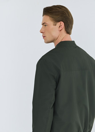 Утеплённый бомбер