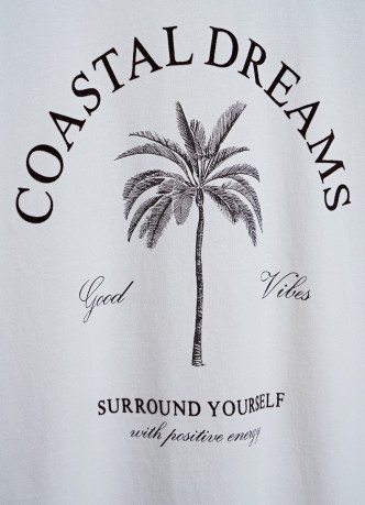 Футболка с цветочным принтом