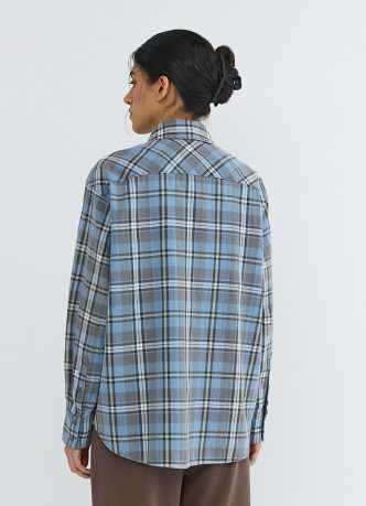 Рубашка в клетку на кнопках