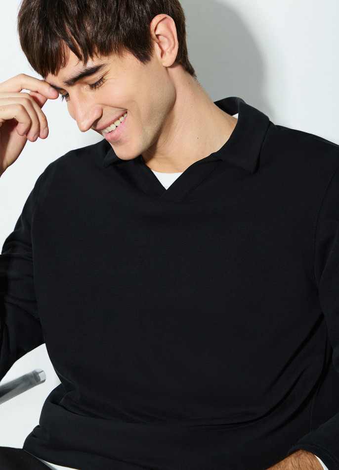 Поло из мягкой ткани с длинным рукавом