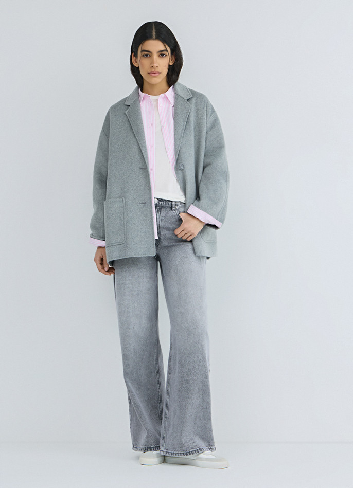 Легкое пальто