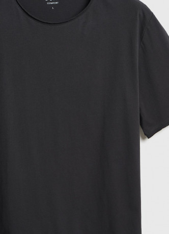 Футболка с необработанным краем