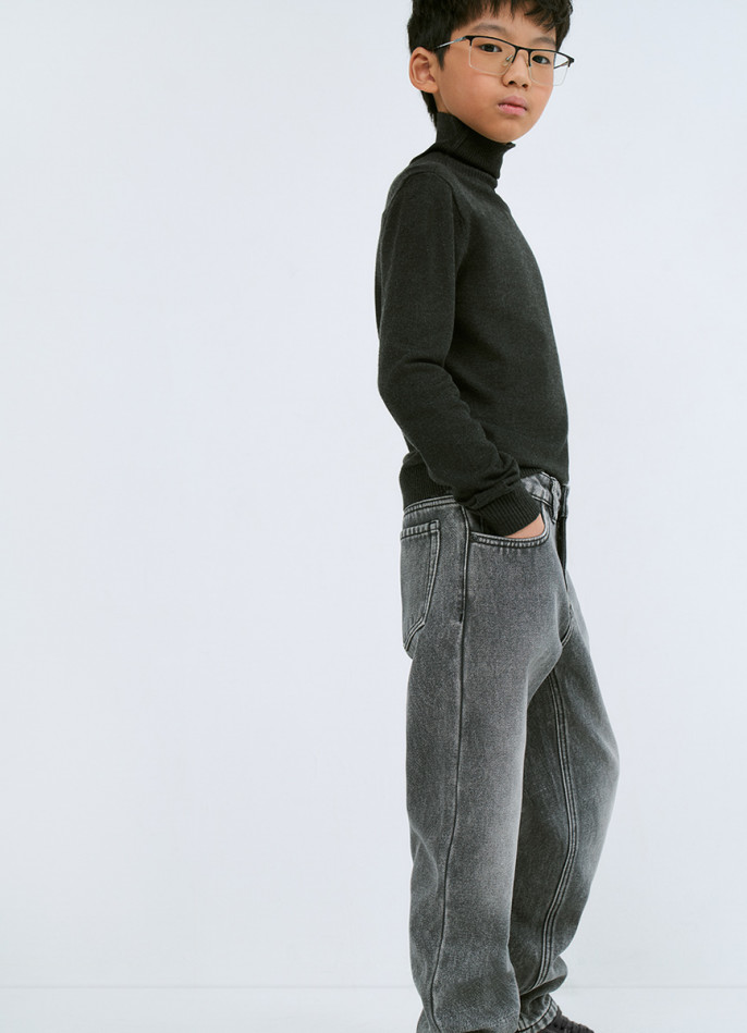 Вязаная водолазка для мальчиков