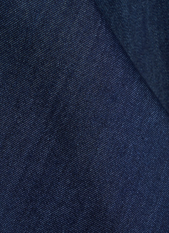 Тонкие джинсы на резинке со средней посадкой