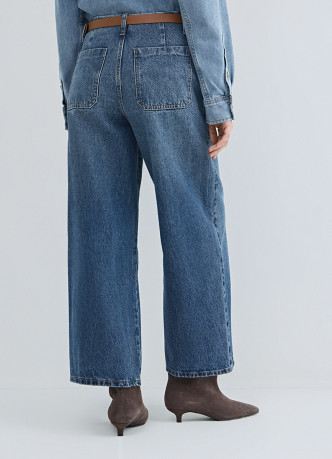 Широкие джинсы с высокой посадкой и ремнем