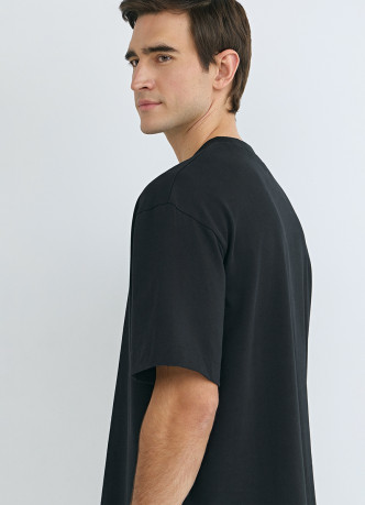 Футболка из плотного хлопка