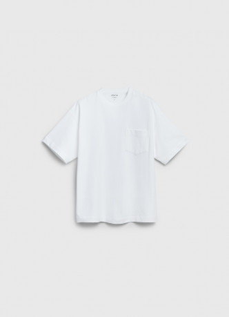 Футболка из плотного хлопка с карманом
