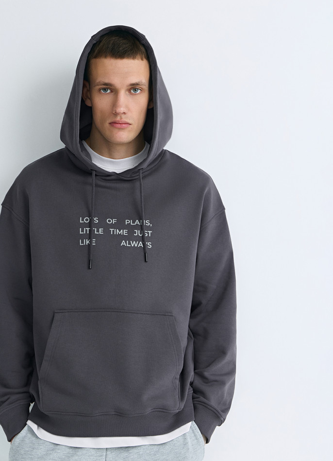 Худи с текстовым принтом