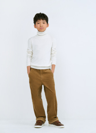 Вязаная водолазка для мальчиков