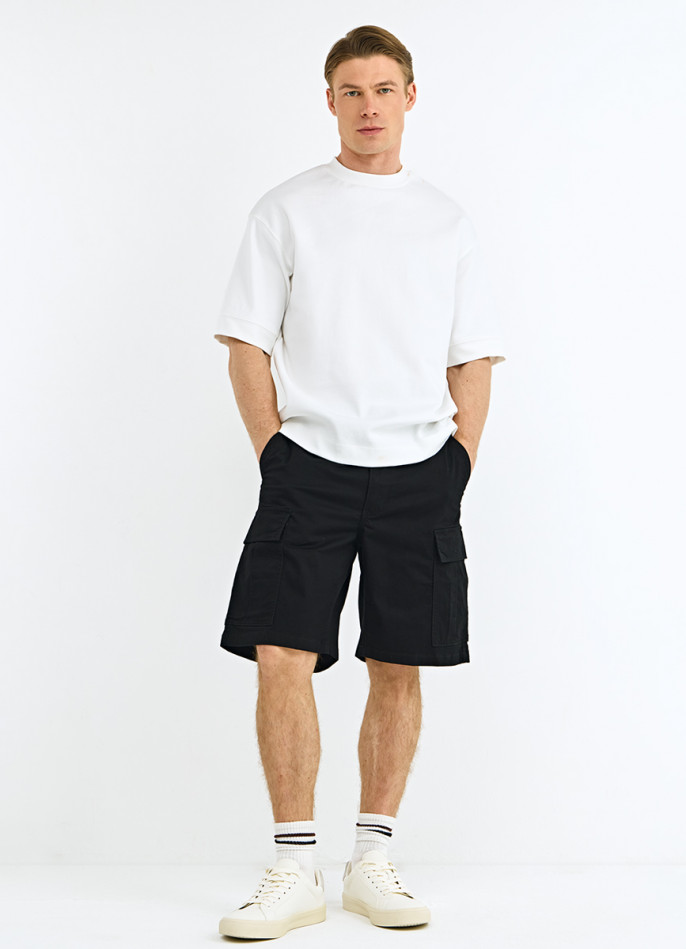 Шорты с карго-карманами