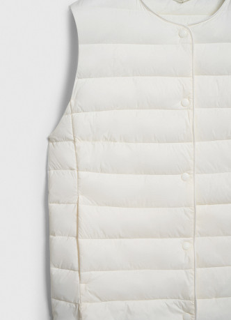 Лёгкий стёганый жилет