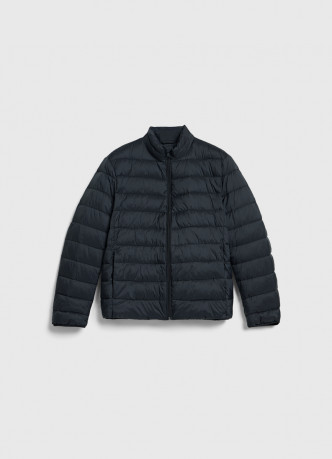 Утеплённая лёгкая куртка с воротником-стойкой