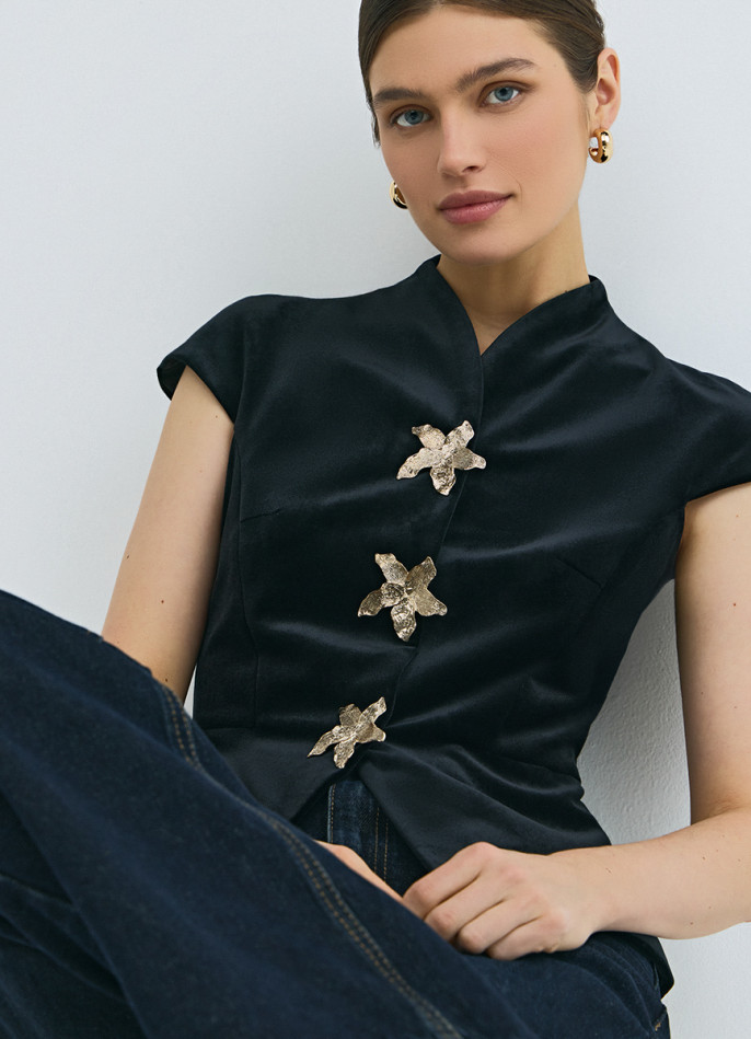 Бархатный жилет