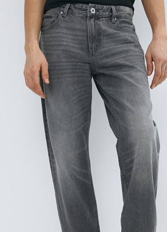 Зауженные джинсы Tapered