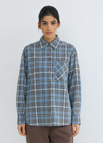 Рубашка в клетку на кнопках