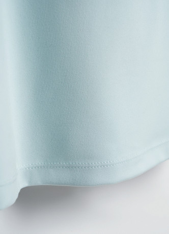 Лонгслив с квадратным вырезом