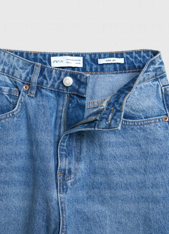 Широкие джинсы с высокой посадкой