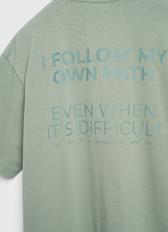 Футболка с принтом