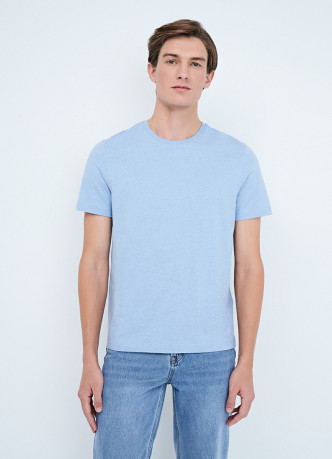 Базовая футболка